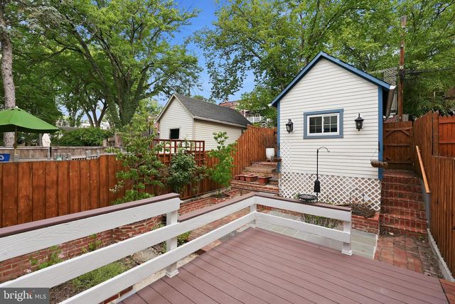 3839 BEECHER ST NW, Washington, DC 20007