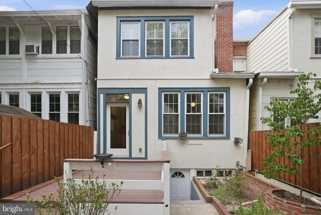 3839 BEECHER ST NW, Washington, DC 20007