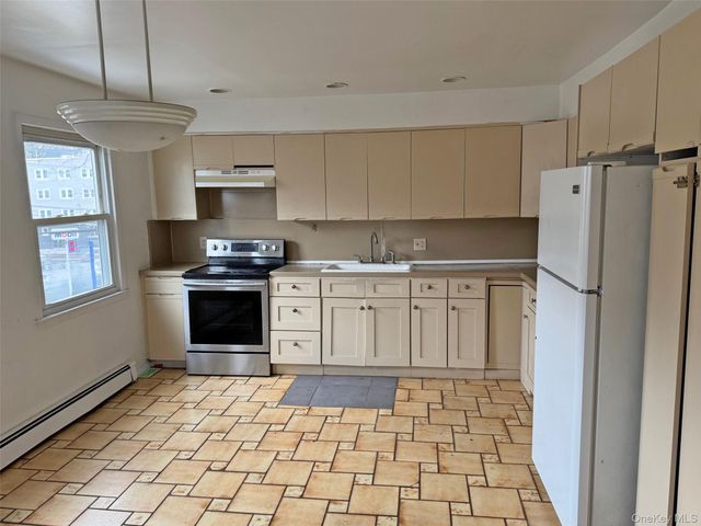 51 Courter Avenue, Yonkers, NY 10705