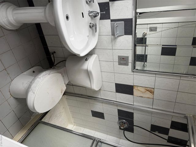 51 Courter Avenue, Yonkers, NY 10705