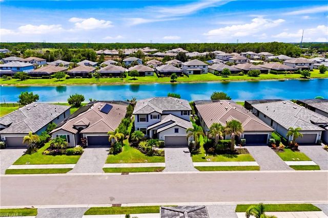 13883 Pine Lodge LN, Fort Myers, FL 33913