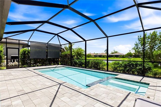 13883 Pine Lodge LN, Fort Myers, FL 33913