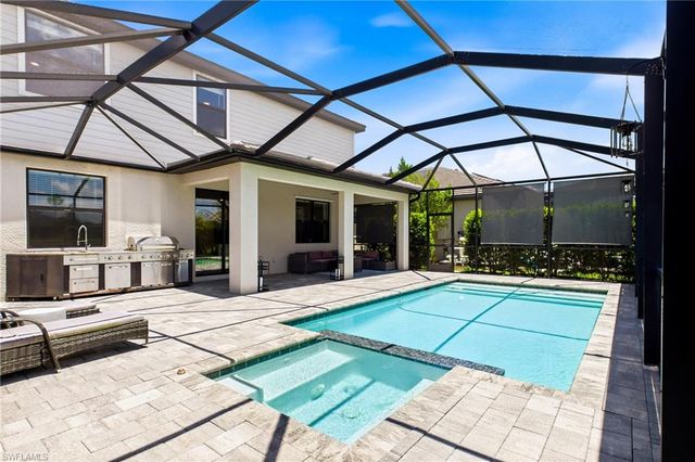 13883 Pine Lodge LN, Fort Myers, FL 33913
