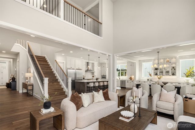 1555 158th Court SE, Bellevue, WA 98008