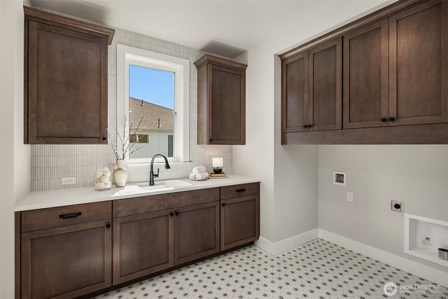 1555 158th Court SE, Bellevue, WA 98008
