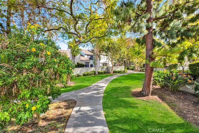 429 Deerfield, Irvine, CA 92606