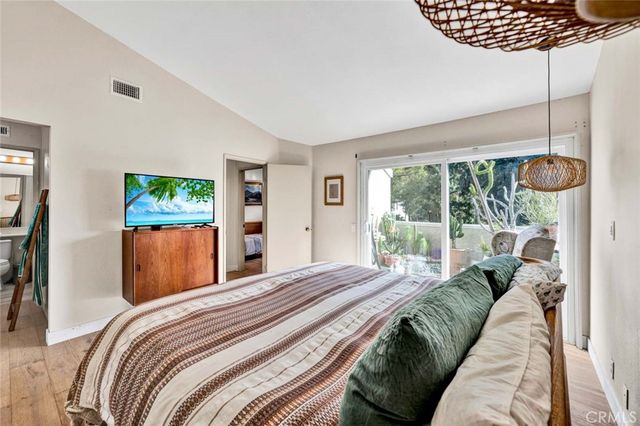 429 Deerfield, Irvine, CA 92606