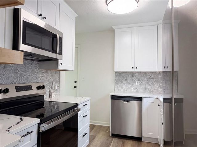 5525 Yecker Avenue, Kansas City, KS 66104