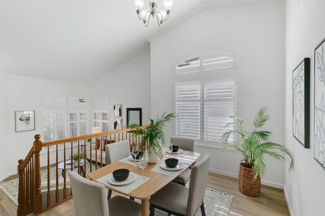 8647 Little Wood Cir, Elk Grove, CA 95624