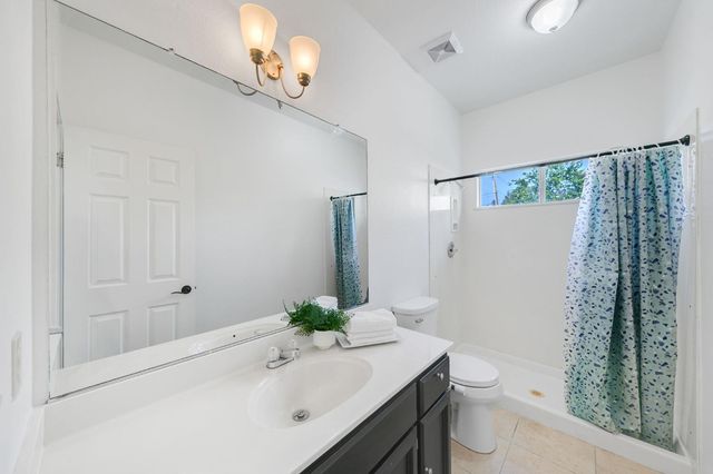 8647 Little Wood Cir, Elk Grove, CA 95624