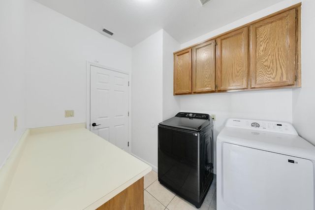 8647 Little Wood Cir, Elk Grove, CA 95624