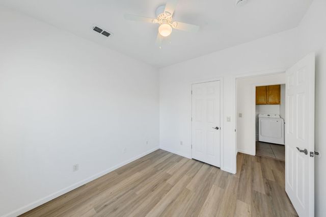 8647 Little Wood Cir, Elk Grove, CA 95624
