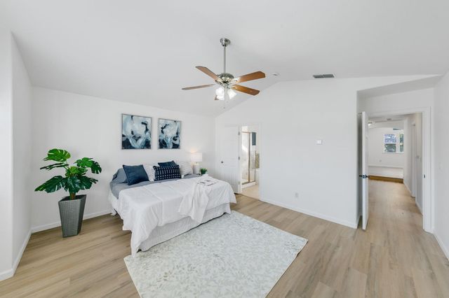 8647 Little Wood Cir, Elk Grove, CA 95624
