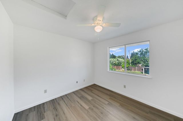 8647 Little Wood Cir, Elk Grove, CA 95624