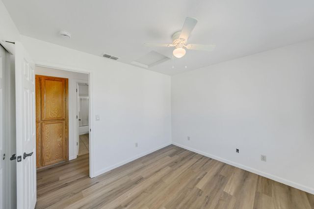 8647 Little Wood Cir, Elk Grove, CA 95624