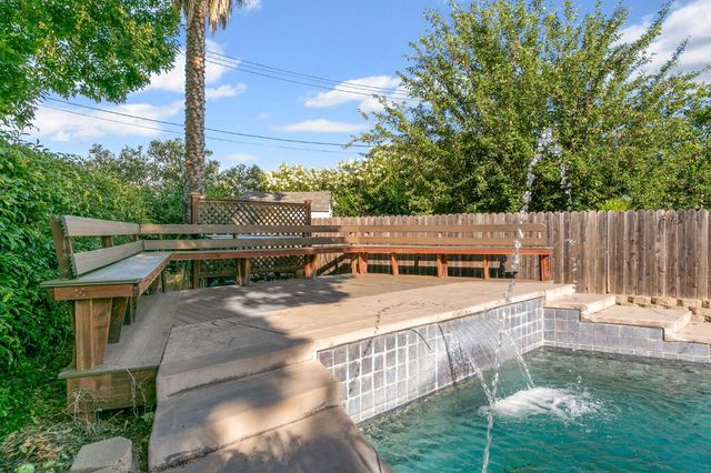 8647 Little Wood Cir, Elk Grove, CA 95624