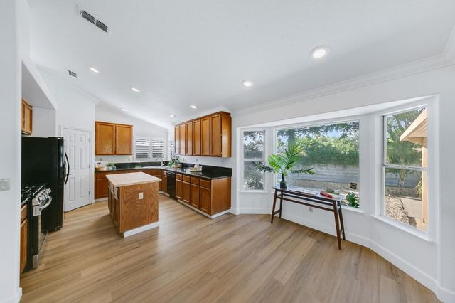 8647 Little Wood Cir, Elk Grove, CA 95624
