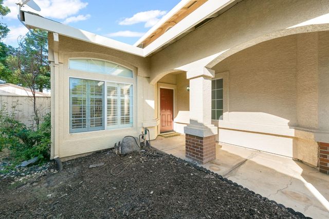 8647 Little Wood Cir, Elk Grove, CA 95624
