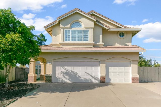 8647 Little Wood Cir, Elk Grove, CA 95624