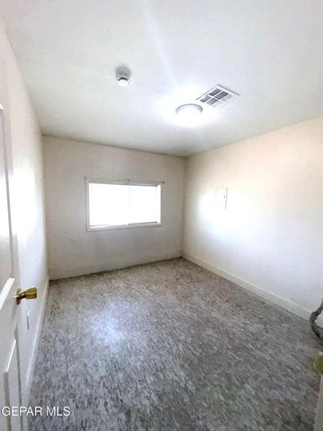 5729 SWEETWATER Drive, El Paso, TX 79924