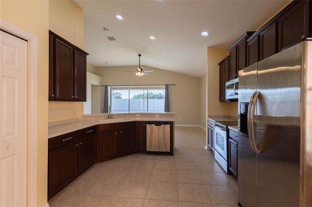 7562 FOREST MERE DRIVE, Riverview, FL 33578