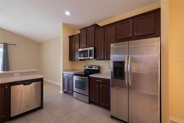 7562 FOREST MERE DRIVE, Riverview, FL 33578