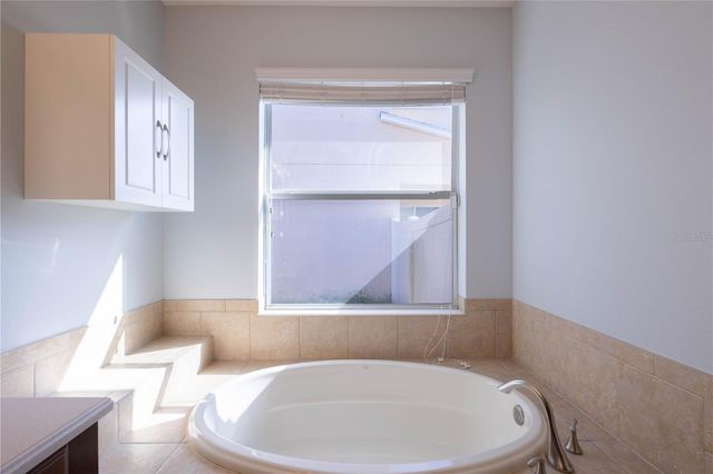 7562 FOREST MERE DRIVE, Riverview, FL 33578