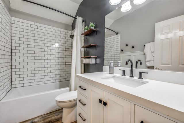 1719 Falcon Drive, Corinth, TX 76210