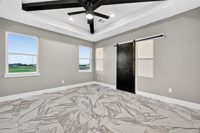 661 Angus Trail, Angleton, TX 77515