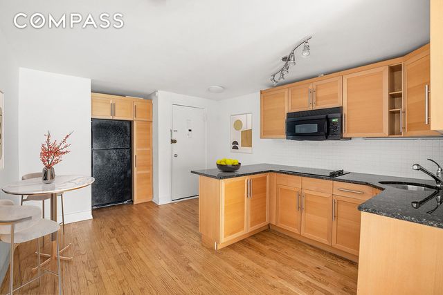 435 E 86th St Apt 4E, New York City, NY 10028