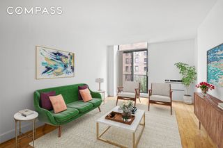 435 E 86th St Apt 4E, New York City, NY 10028