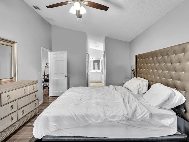 4379 Leicester Court, West Palm Beach, FL 33409