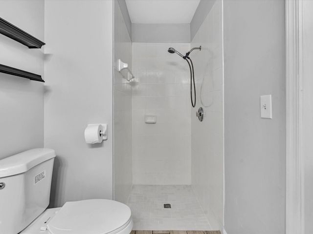 4379 Leicester Court, West Palm Beach, FL 33409