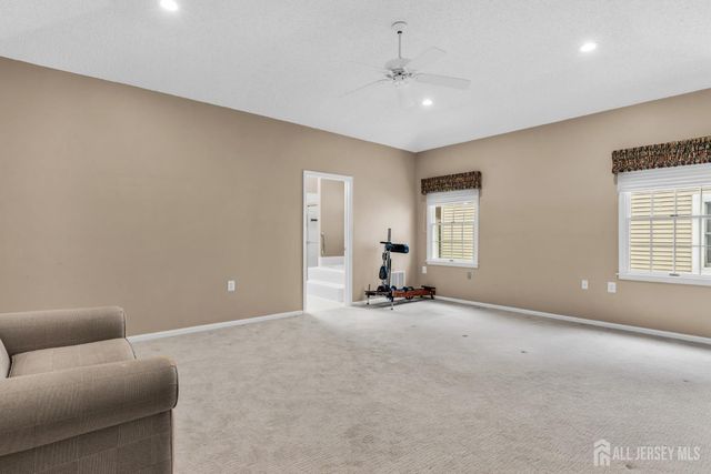 6 York Court, Monroe, NJ 08831
