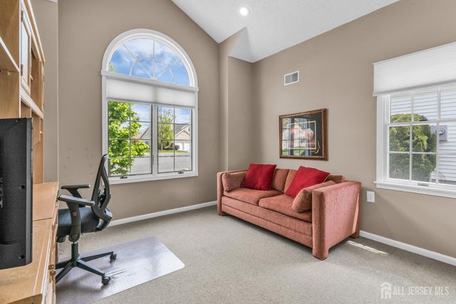 6 York Court, Monroe, NJ 08831