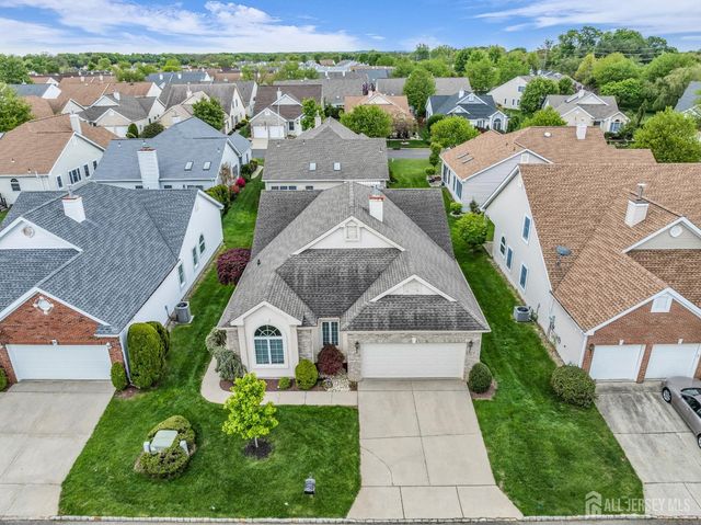 6 York Court, Monroe, NJ 08831
