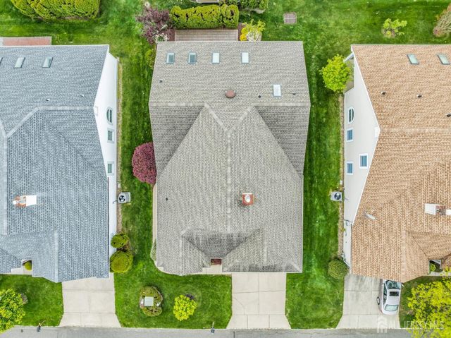 6 York Court, Monroe, NJ 08831