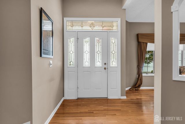 6 York Court, Monroe, NJ 08831