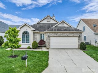 6 York Court, Monroe, NJ 08831