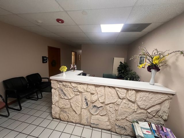 7808 W COLLEGE Drive LL3, Palos Heights, IL 60463