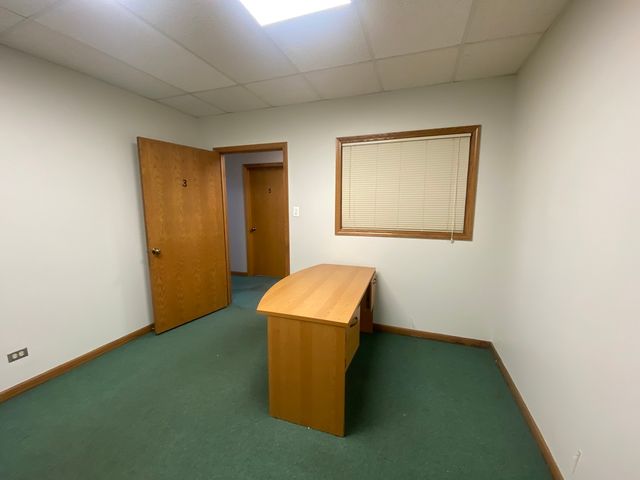 7808 W COLLEGE Drive LL3, Palos Heights, IL 60463