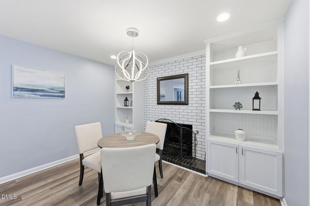 829 Greenwich Street, Raleigh, NC 27610