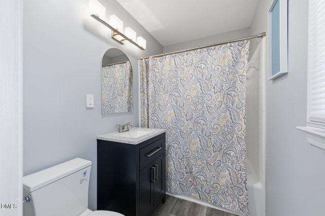 829 Greenwich Street, Raleigh, NC 27610