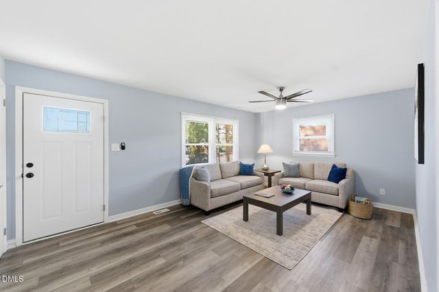 829 Greenwich Street, Raleigh, NC 27610