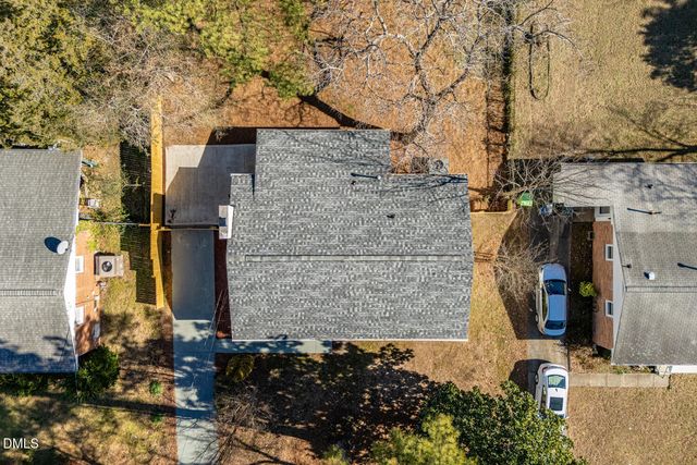 829 Greenwich Street, Raleigh, NC 27610