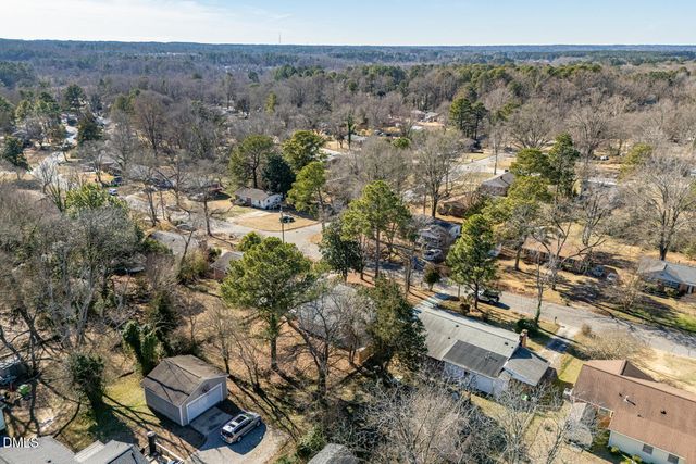 829 Greenwich Street, Raleigh, NC 27610