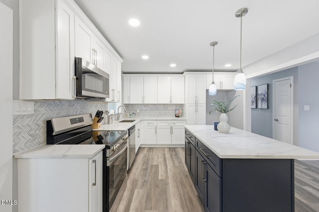 829 Greenwich Street, Raleigh, NC 27610