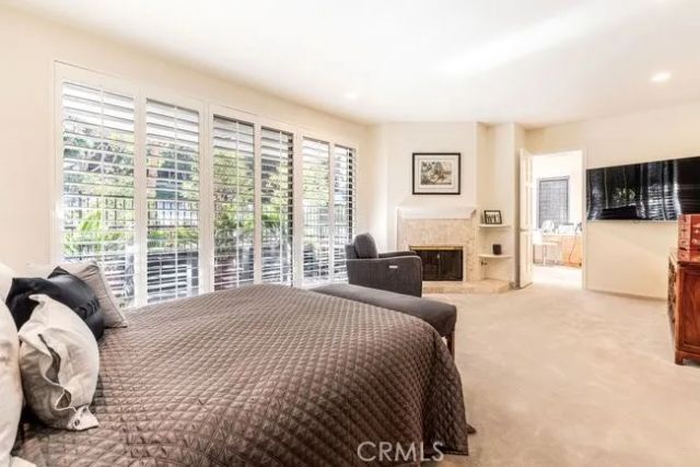 4765 Park Encino Lane 133, Encino, CA 91436