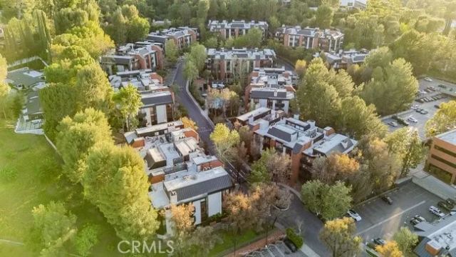 4765 Park Encino Lane 133, Encino, CA 91436