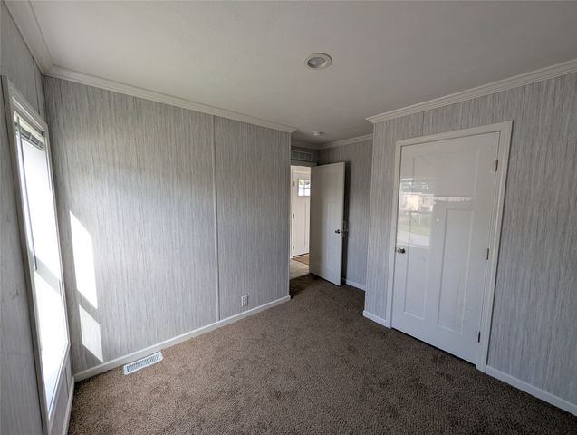 5149 HENDERSON Road 83, Erie, PA 16509